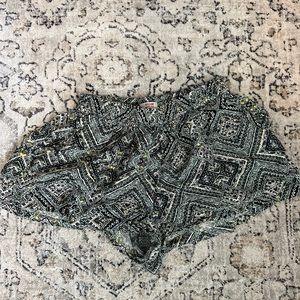 Mossimo printed pull on shorts; size M